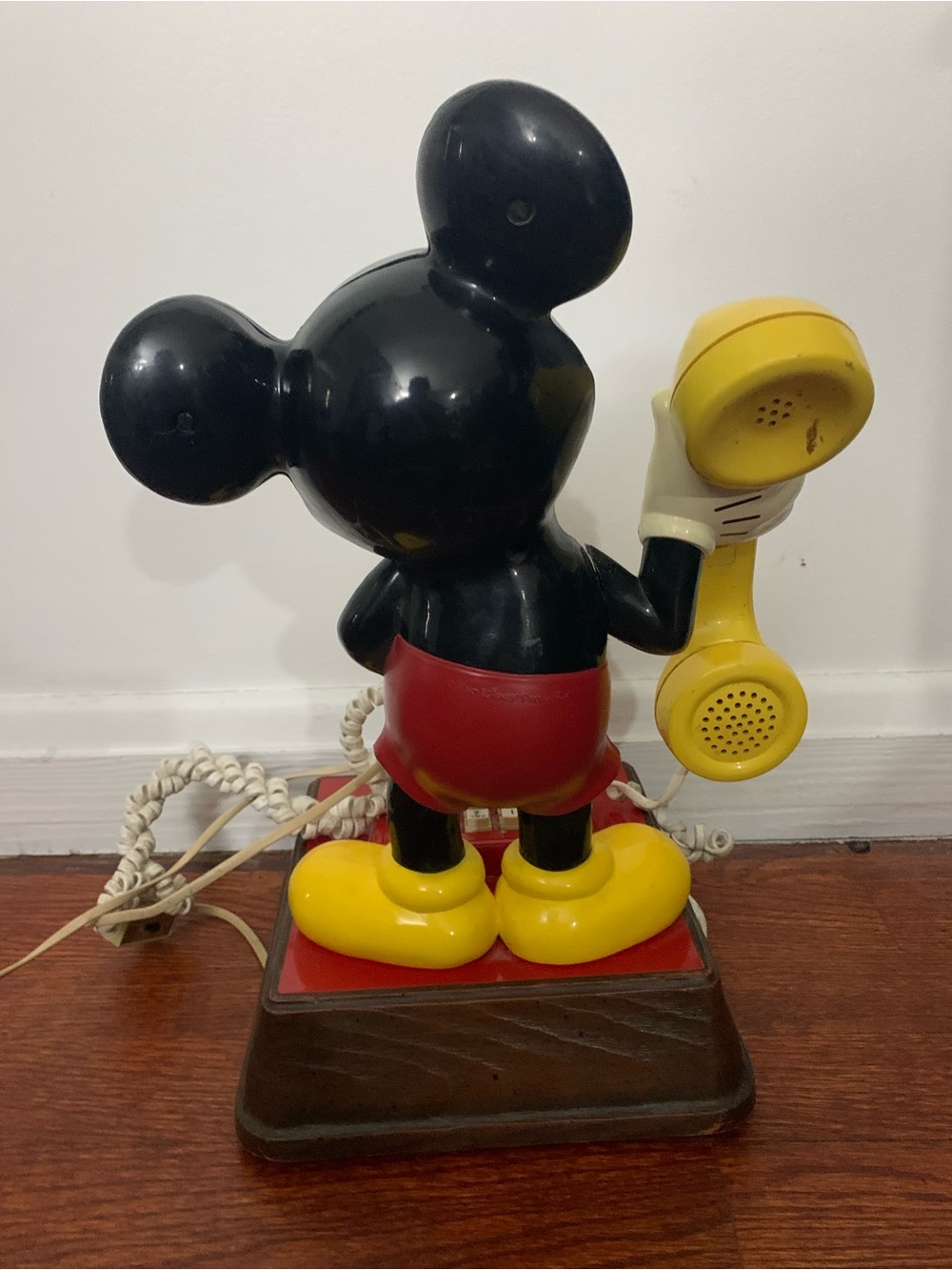 Vintage Mickey Mouse Telephone - Yellow, Red, Black collectible - Picture 4 of 7